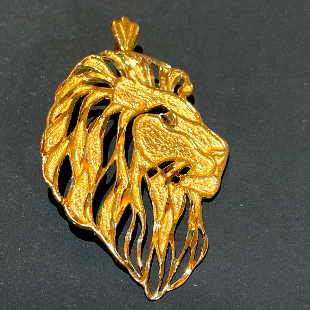 Lion Pendant 14 Kt Gold